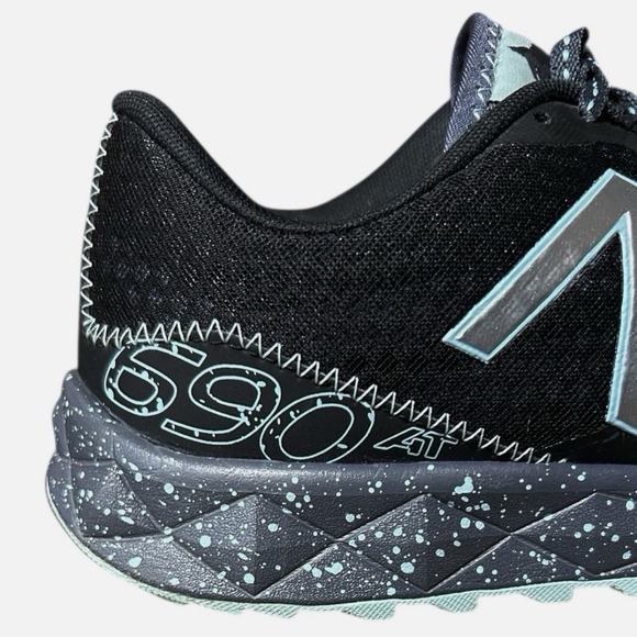 NEW BALANCE 690 v1 SpeedRide Black Teal Trail Running Shoes Women 9.5 WT690LA1 - Picture 6 of 12